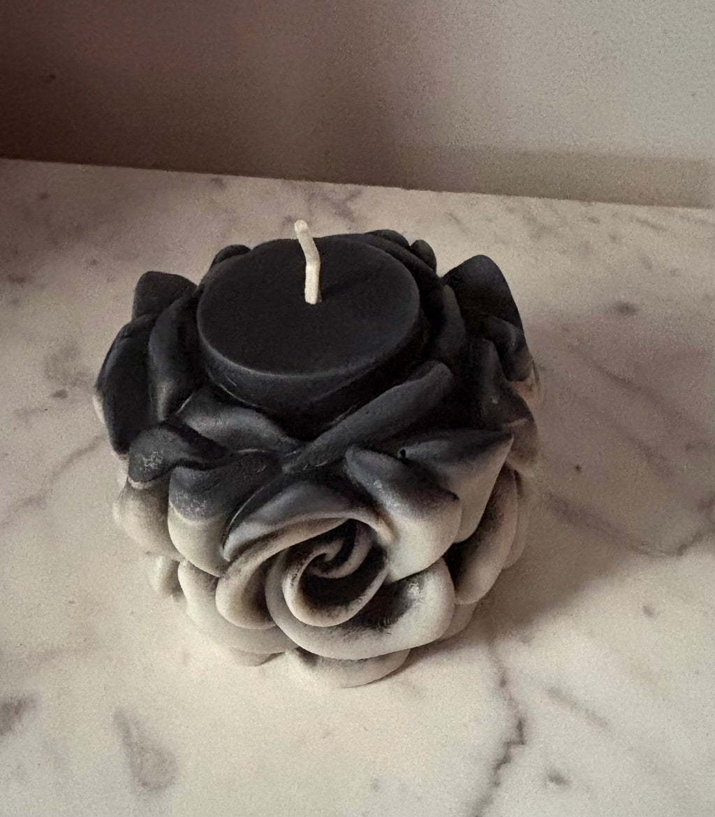 Yojawill Organic Blooming Apple Rose Soy Candle with Glass