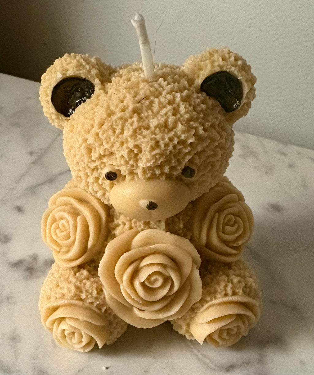 Yojawill Organic Bear My Roses Soy Candle Hand Poured